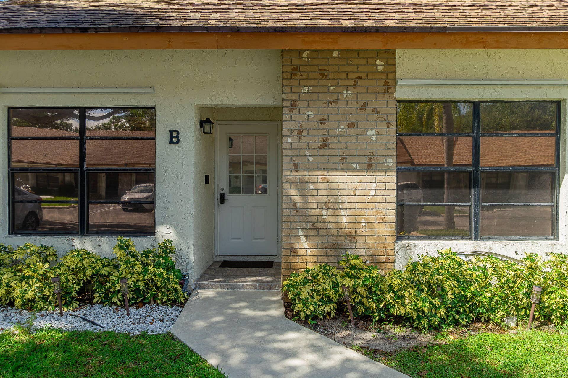 1250 PARKSIDE GREEN Drive, #B, Greenacres, FL 33415 2-web-or-mls-DSC08814