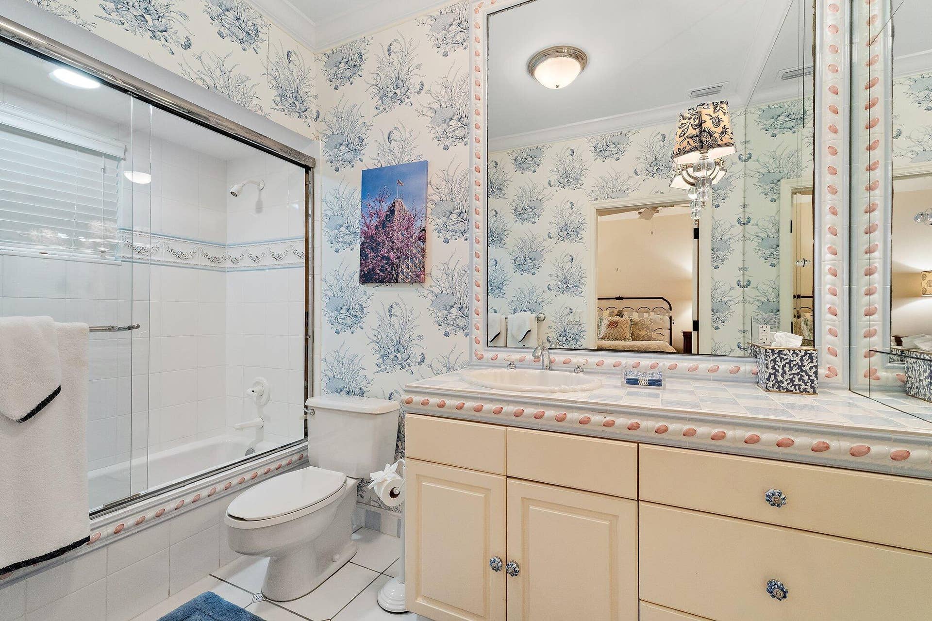 12420 Plantation Lane, North Palm Beach, FL 33408 Bath