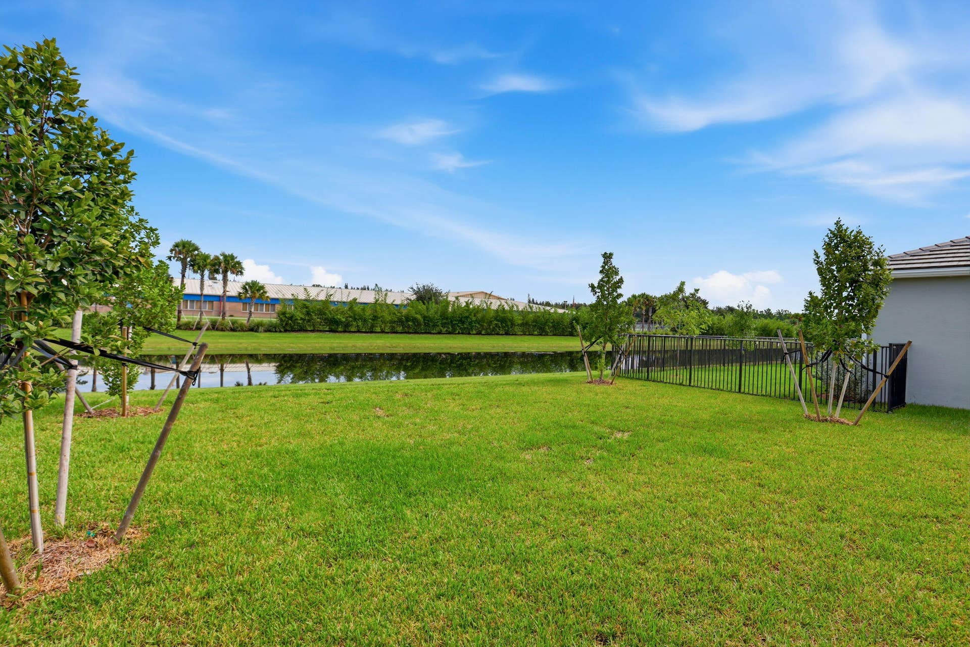 13985 Spruce Pine Drive, Westlake, FL 33470 backyard