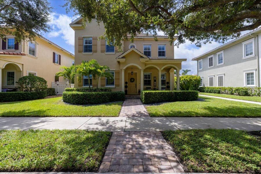 Property photo for 154 BANDON Lane, Jupiter, FL