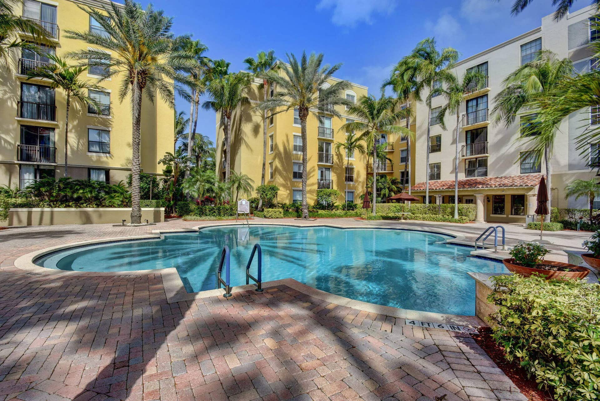 630 S SAPODILLA Avenue, #308, West Palm Beach, FL 33401 49-web-or-mls-38_untitled (38 of 39)