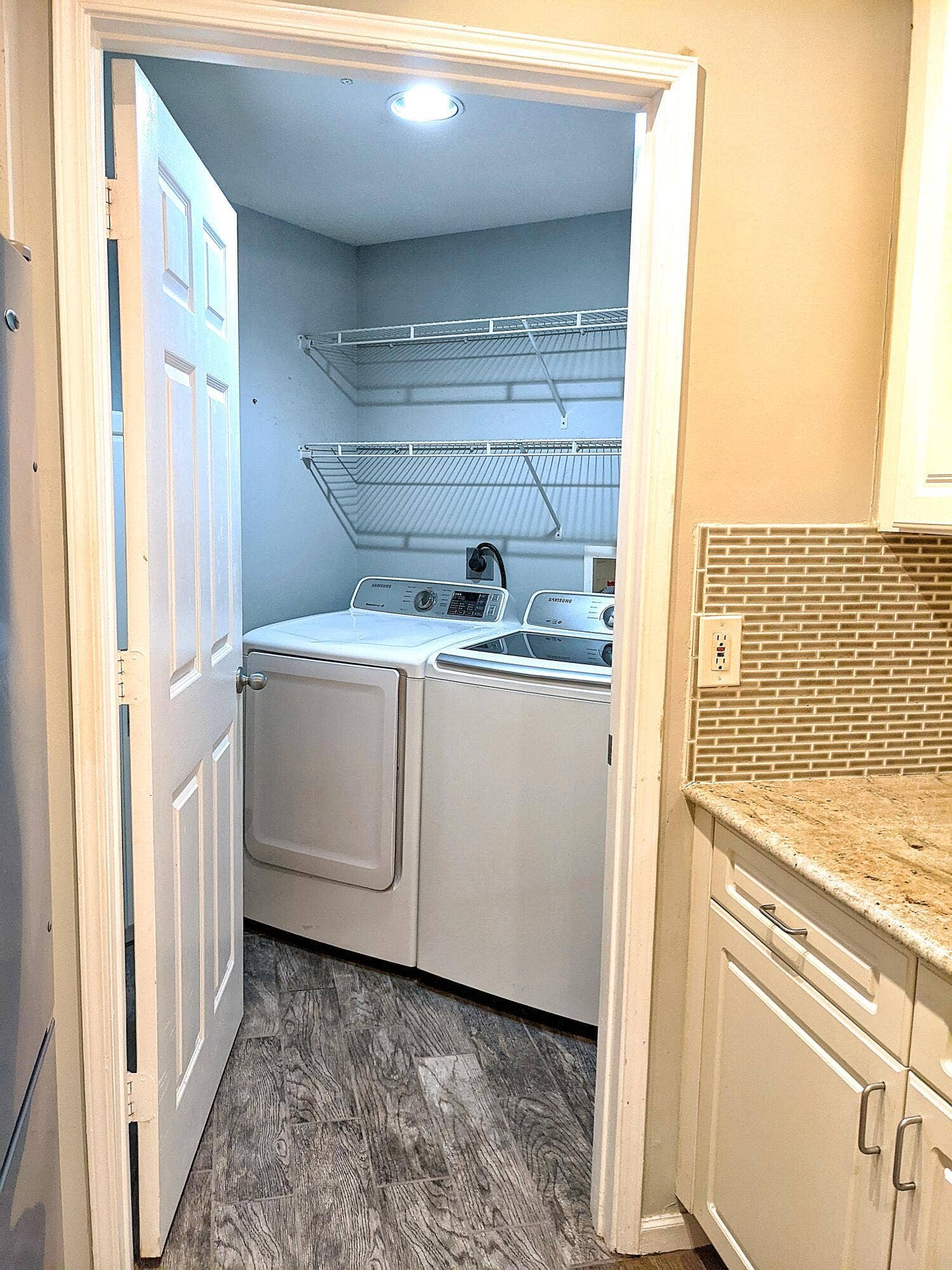 630 S SAPODILLA Avenue, #308, West Palm Beach, FL 33401 4a LaundryPantry