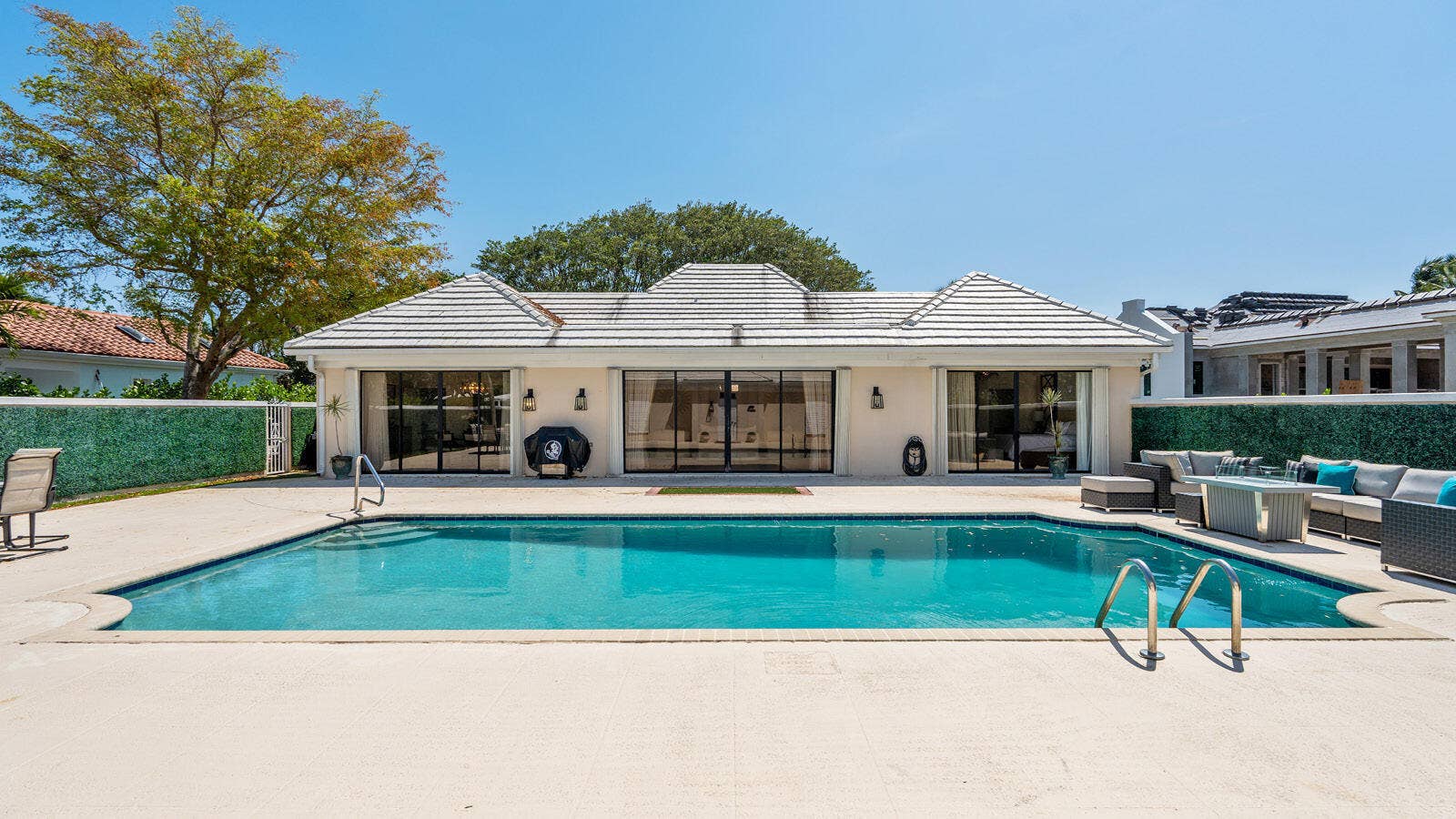 11354 Old Harbour Road, North Palm Beach, FL 33408 11354 Old Harbour Road - Lost Tree Villa