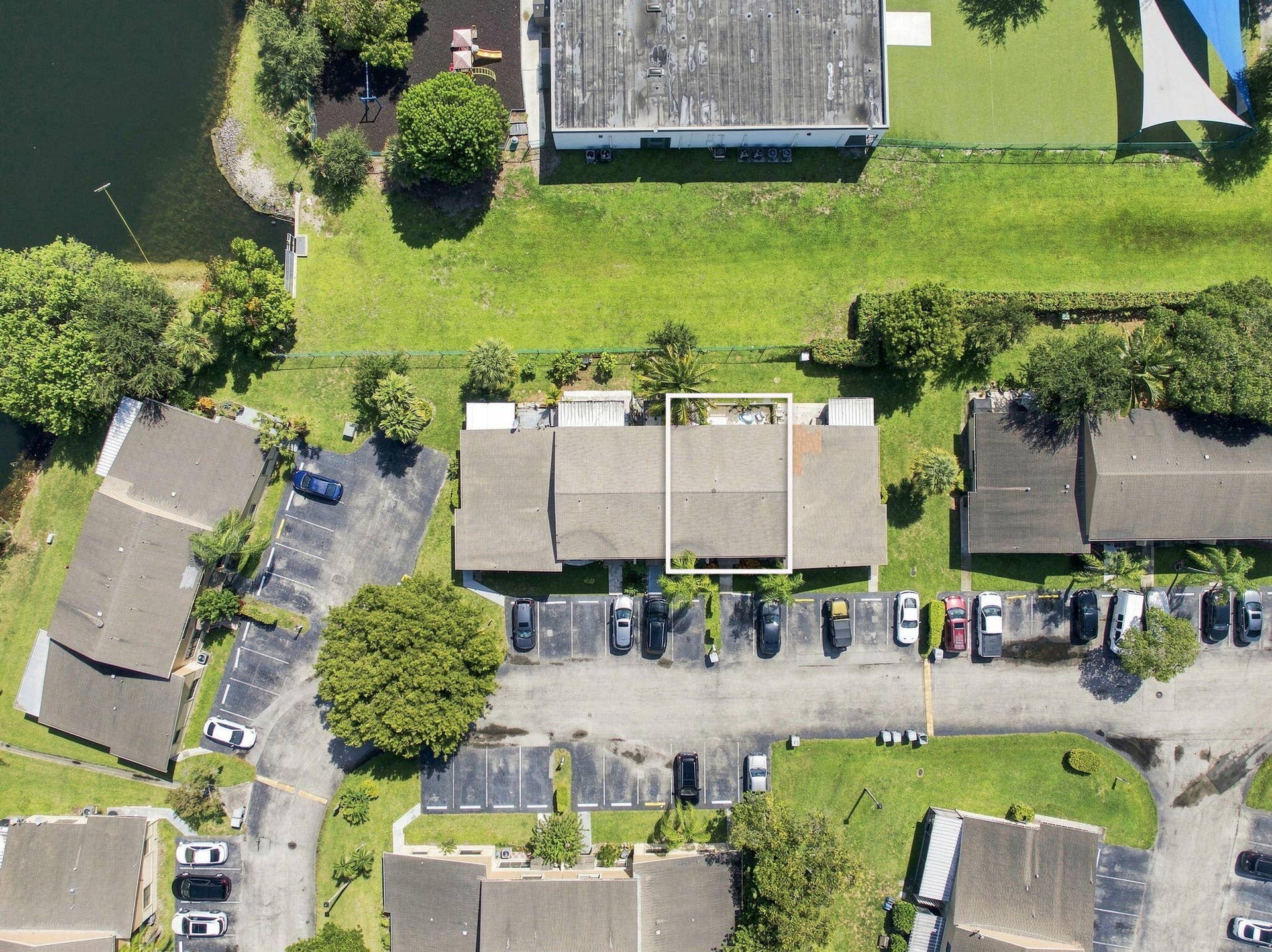 2-web-or-mls-3370-beau-rivage-dr-3-g