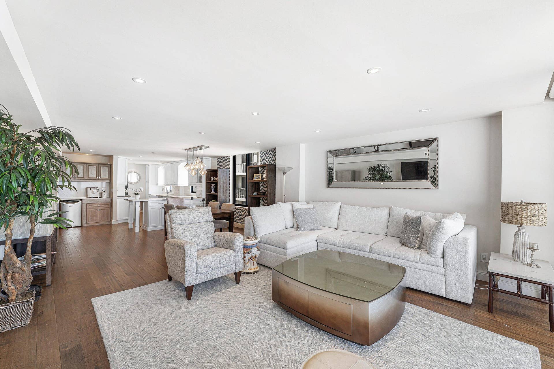 3590 S Ocean Boulevard, #301, South Palm Beach, FL 33480 009-3590SouthOceanBoulevard-301-SouthPal