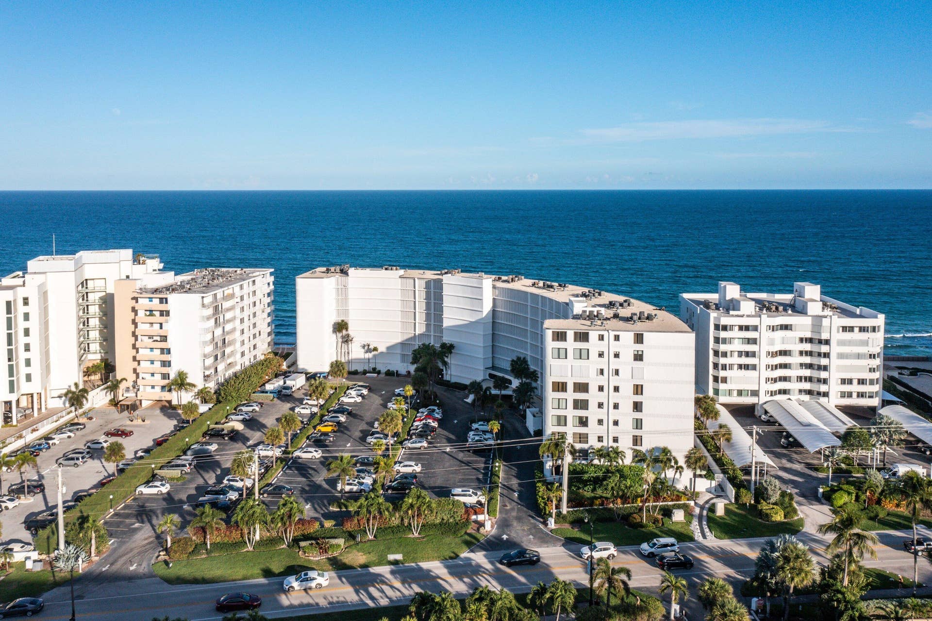 3590 S Ocean Boulevard, #301, South Palm Beach, FL 33480 047-3590SouthOceanBoulevard-301-SouthPal