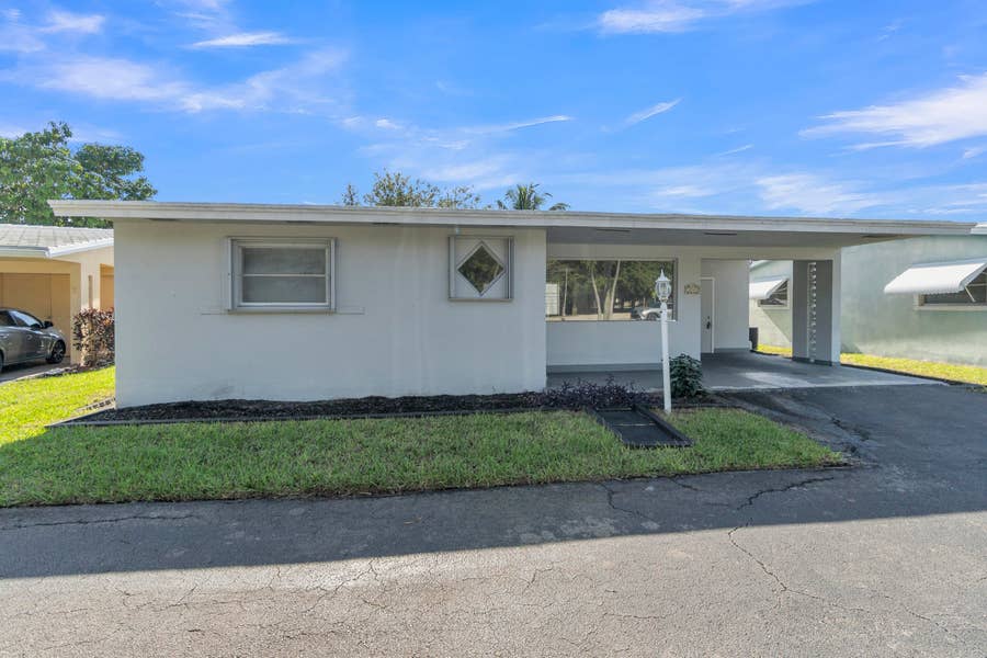 Property photo for 3240 SHERIDAN Lane, #117, Hollywood, FL