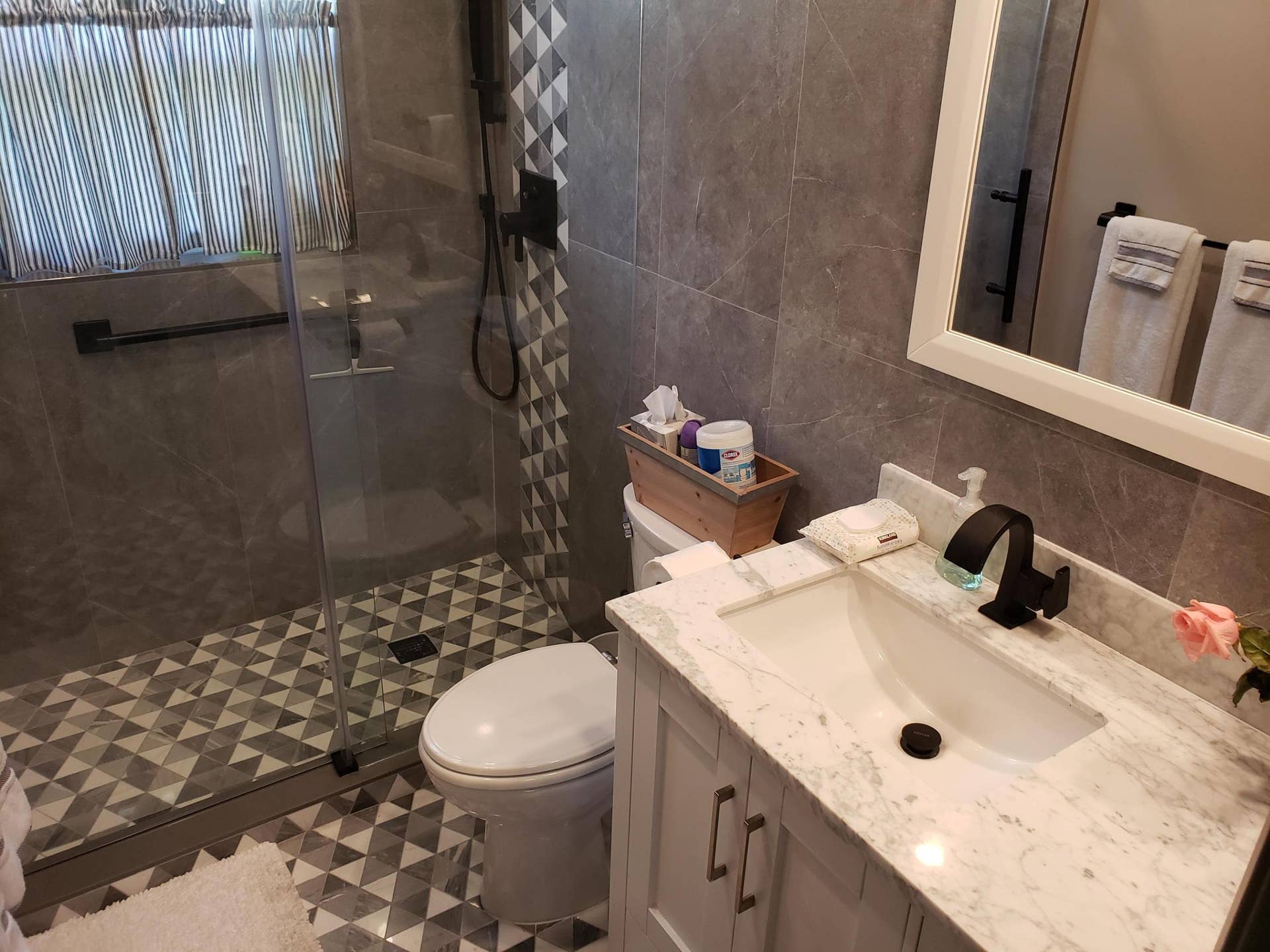 3980 Oaks Clubhouse Drive, #101, Pompano Beach, Pompano Beach, FL 33069 Guest Bathroom Shower