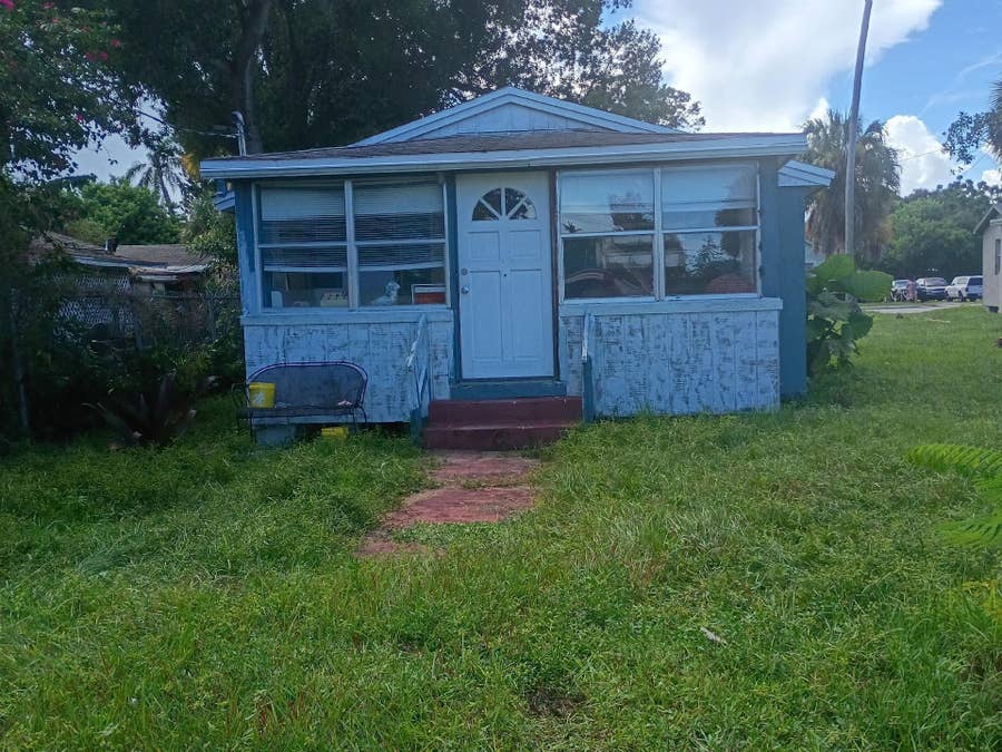 Property photo for 703 Dundas Court, Fort Pierce, FL