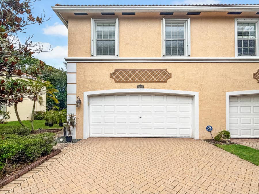 Property photo for 4528 Thornwood Circle, West Palm Beach, FL