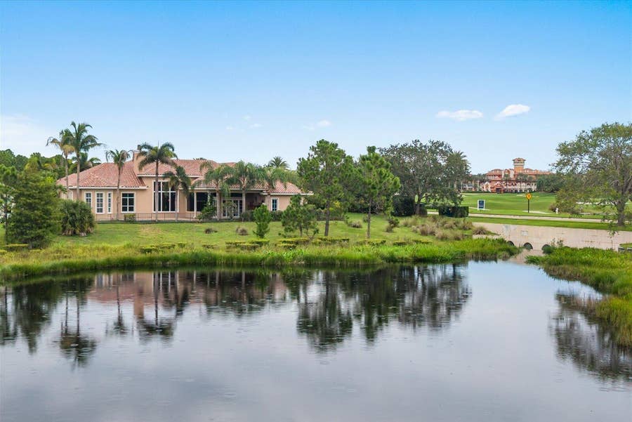 Property photo for 102 SE Rio Casarano, Port St Lucie, FL