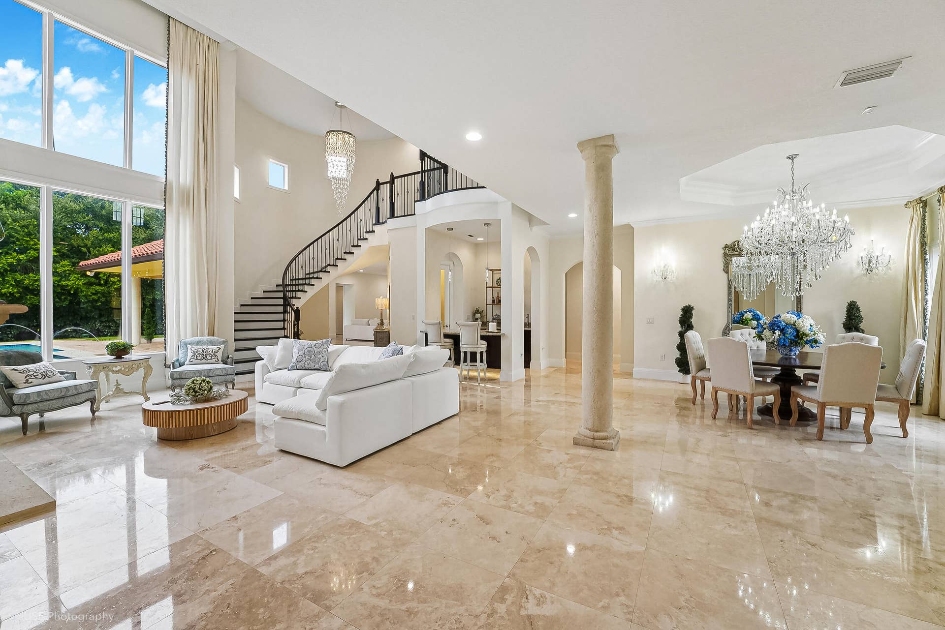 FORMAL LIVING ROOM | DINING ROOM