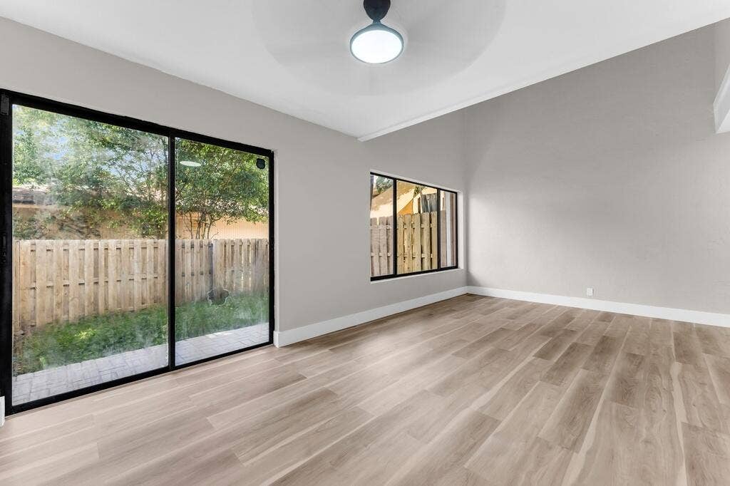 4281 NW 76 Avenue, Davie, FL 33328 29_1024px