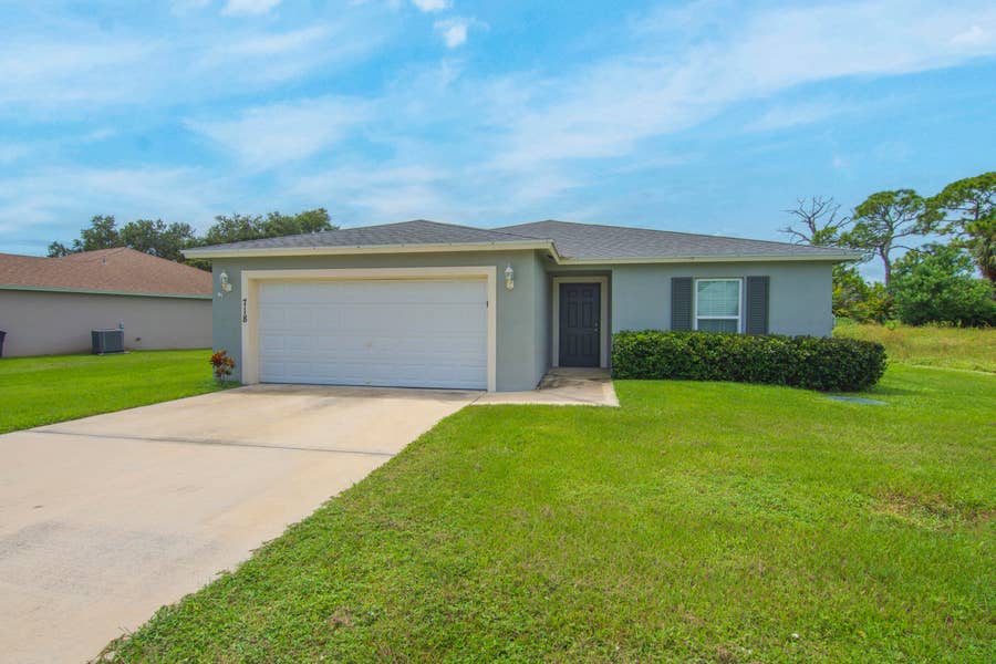 Property photo for 718 NE Perch Lane, Port St Lucie, FL