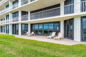 2000 S Ocean Boulevard, Palm Beach, FL 33480 2000 110s exterior