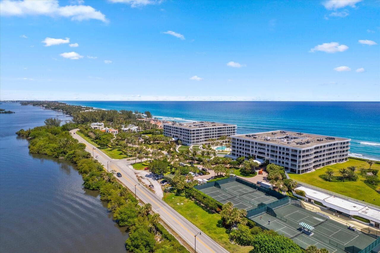 2000 S Ocean Boulevard, Palm Beach, FL 33480 61-61-DJI_0040