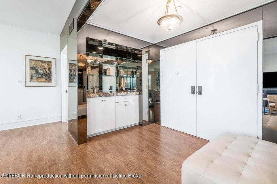 150 Bradley 0403 Place, #403, Palm Beach, Palm Beach, FL 33480 20241121202543904811000000-o