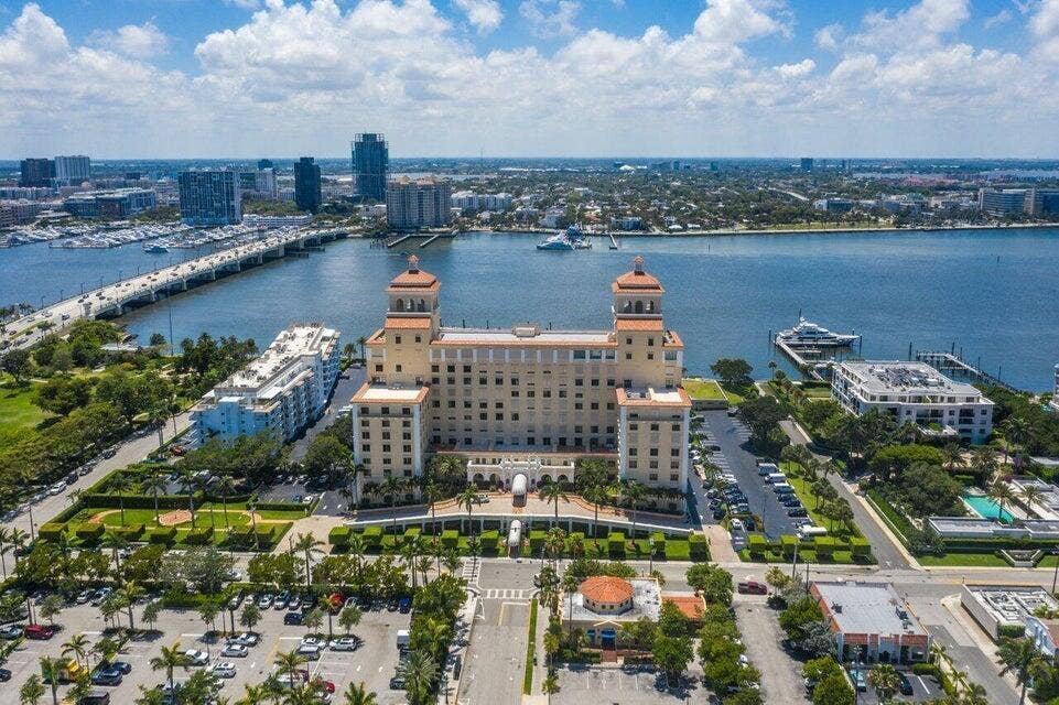 150 Bradley 0403 Place, #403, Palm Beach, Palm Beach, FL 33480 building