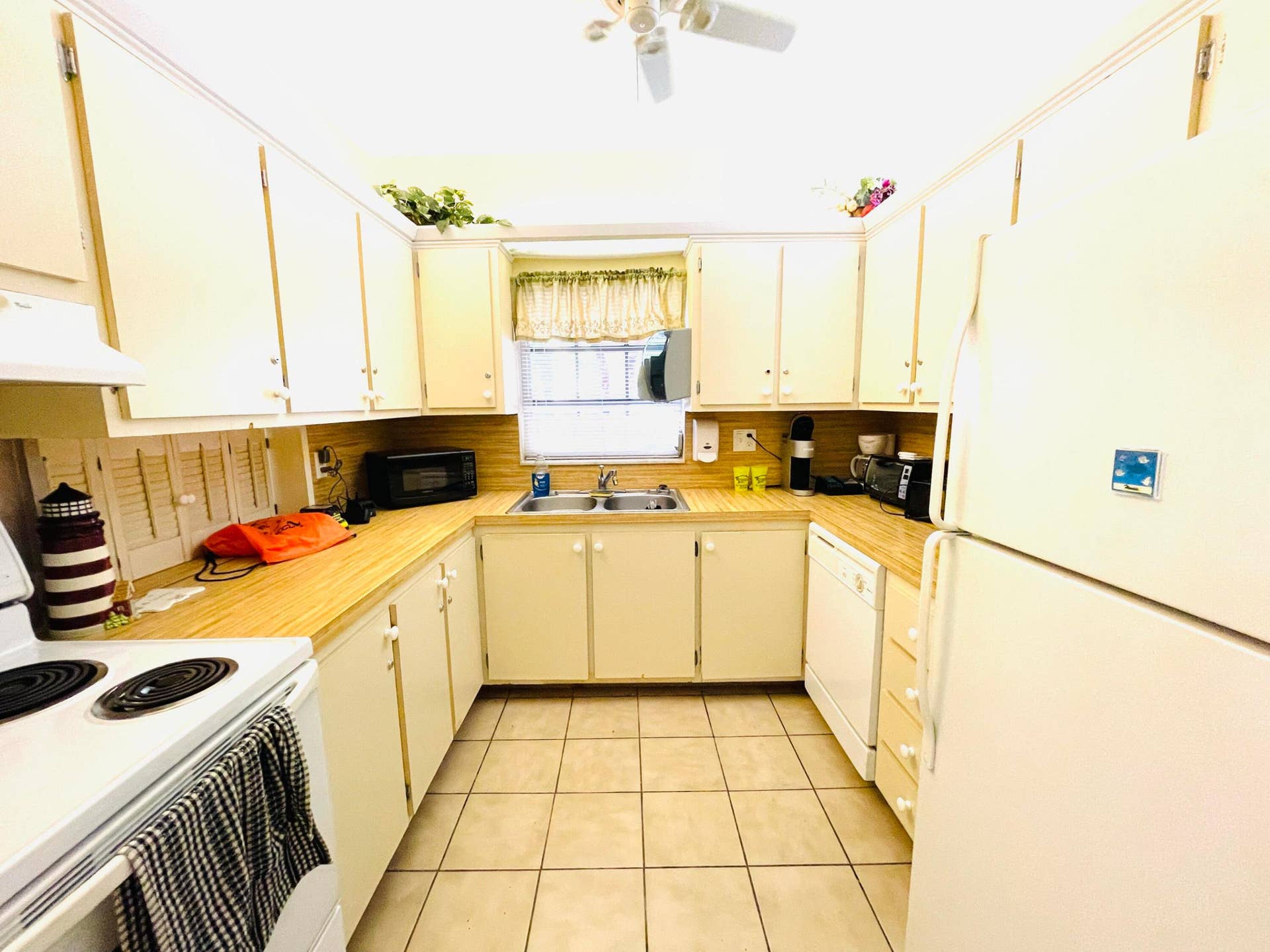 259 S CYPRESS Road, #547, Pompano Beach, FL 33060 IMG_7665