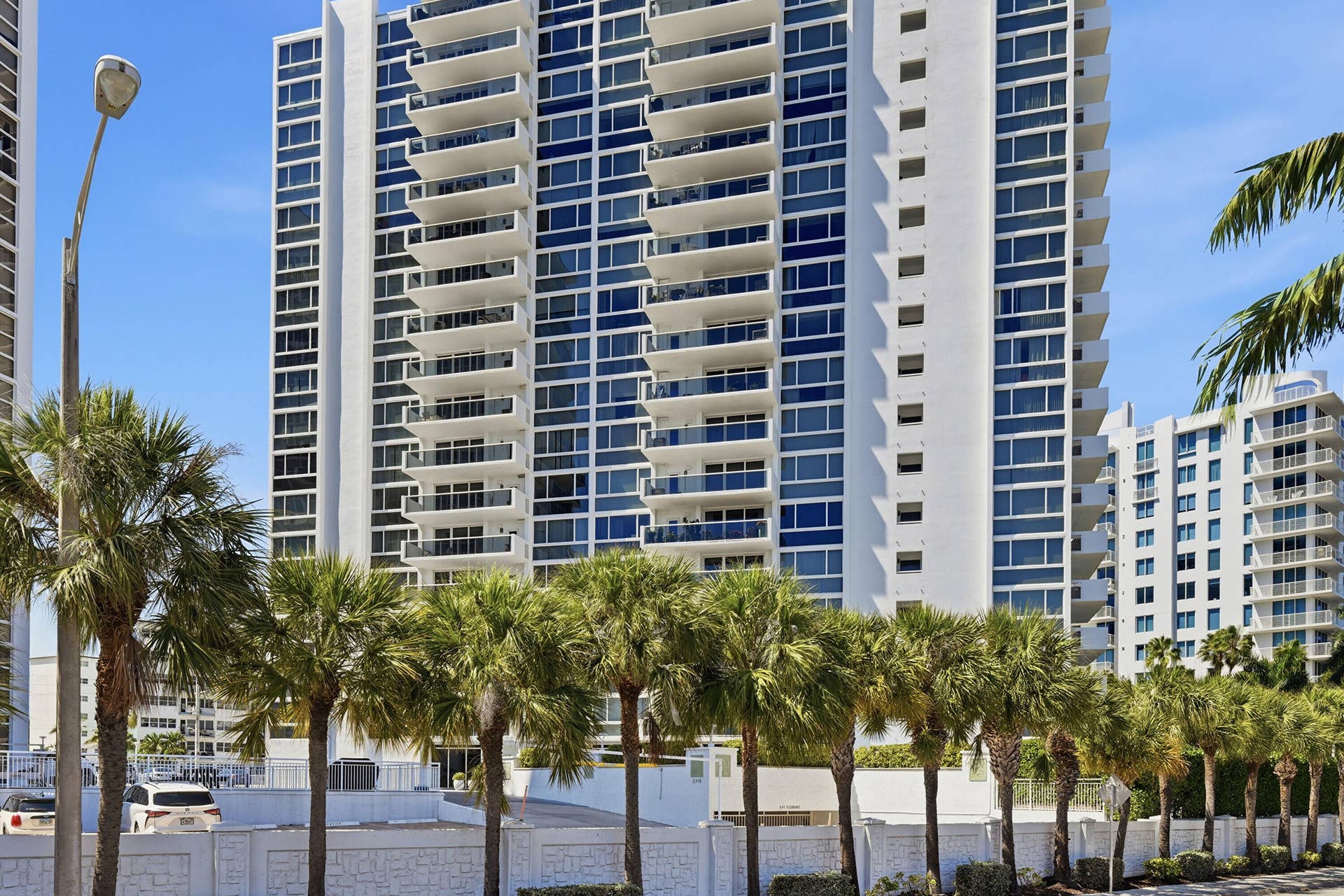 2715 N Ocean Boulevard, #7D, Fort Lauderdale, FL 33308 01_dsc_2066