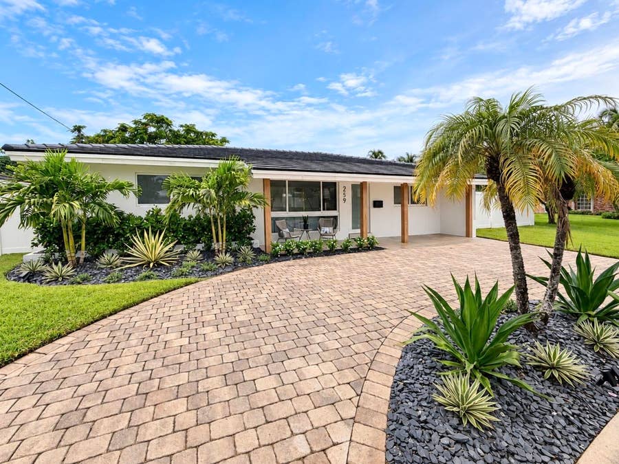 Property photo for 259 SE 4TH Avenue, Pompano Beach, FL