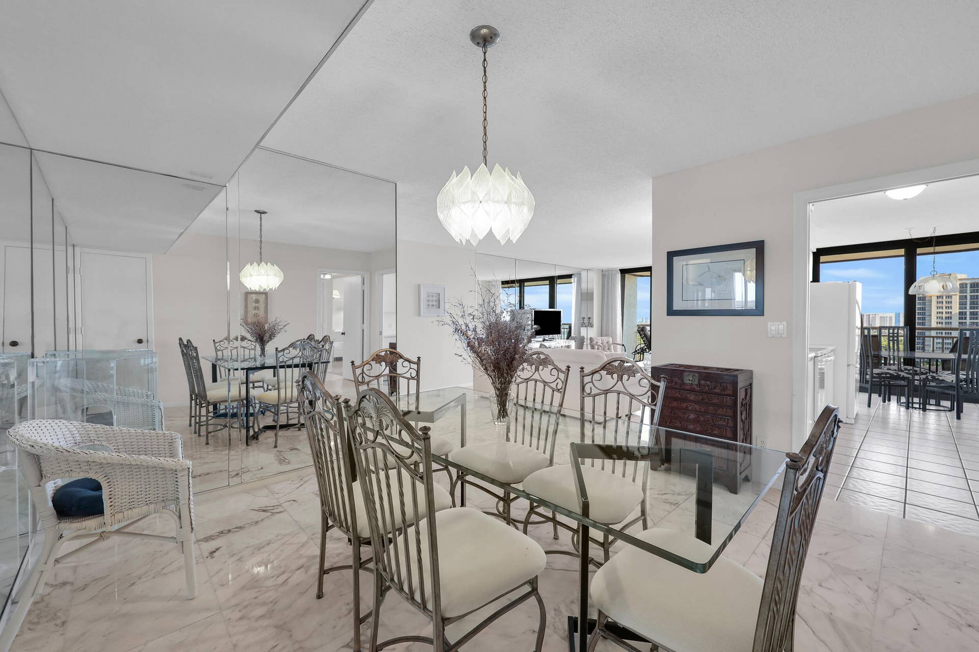 3400 N OCEAN Avenue, #1605, Singer Island, FL 33404 6_8p3a6449