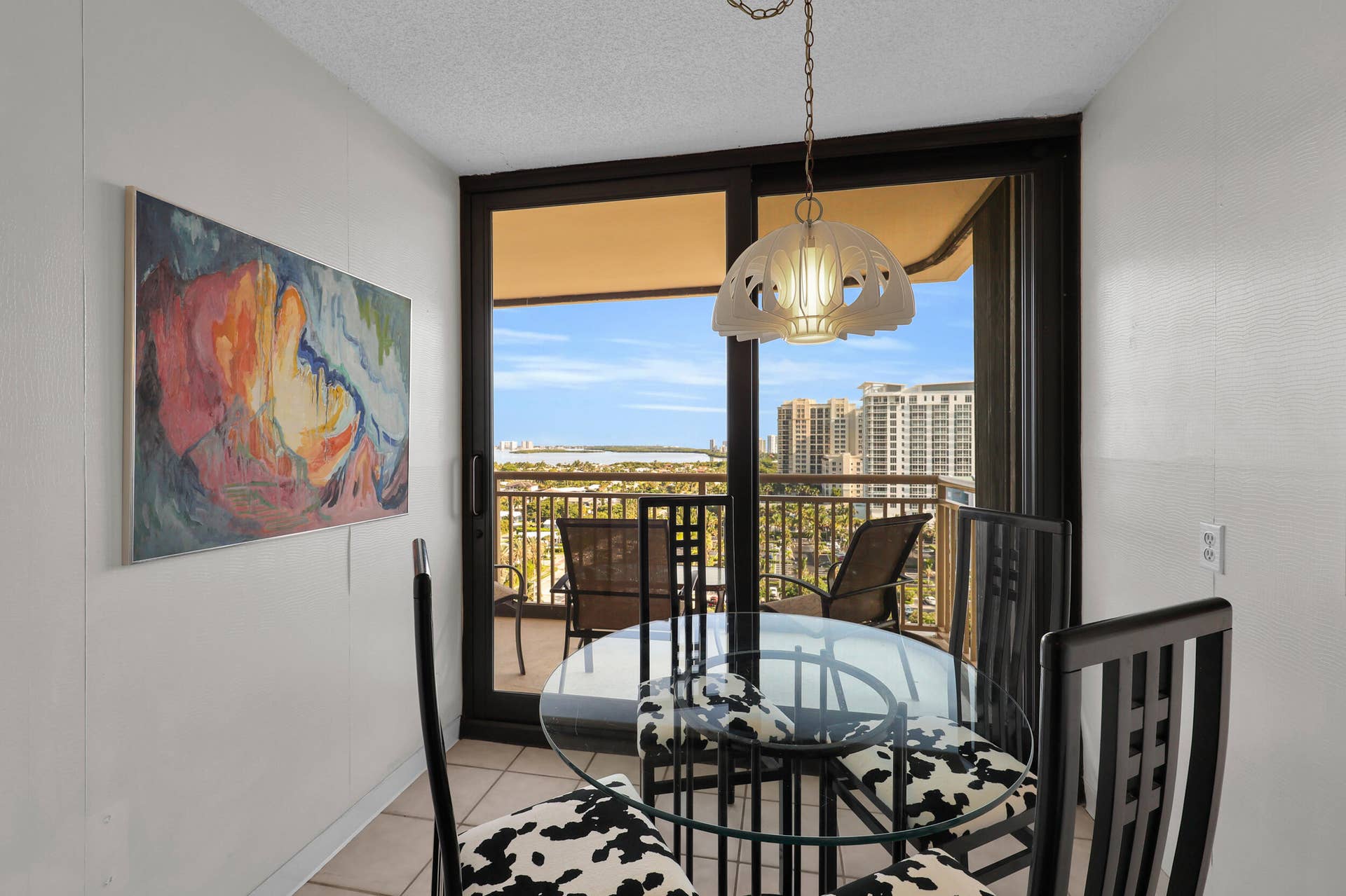 3400 N OCEAN Avenue, #1605, Singer Island, FL 33404 15_8p3a6434