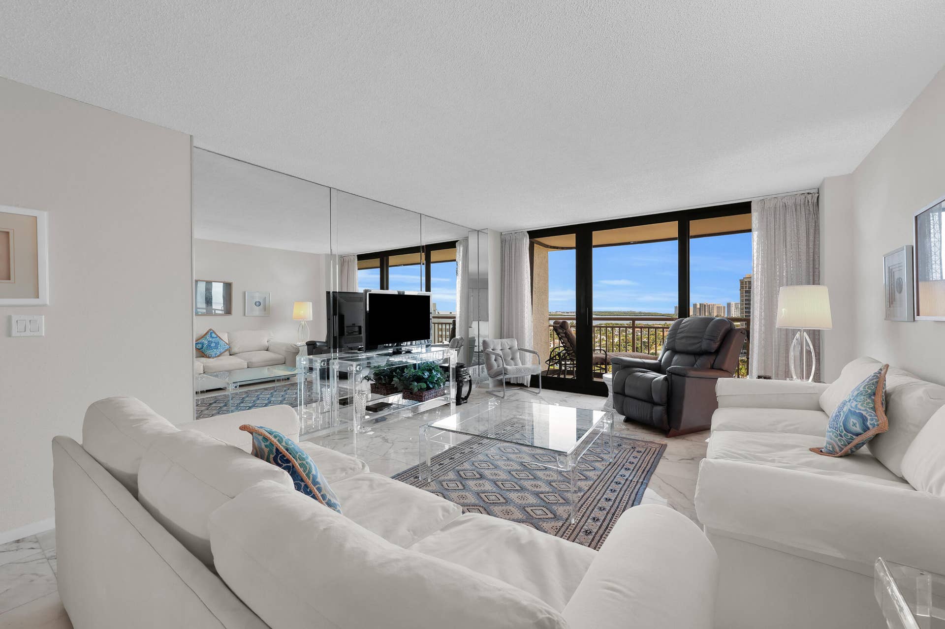 3400 N OCEAN Avenue, #1605, Singer Island, FL 33404 8_8p3a6469
