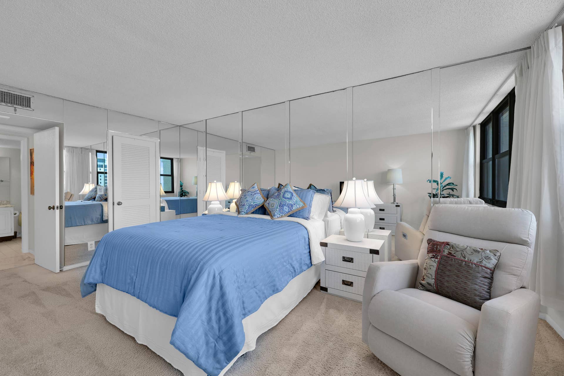3400 N OCEAN Avenue, #1605, Singer Island, FL 33404 25_8p3a6399