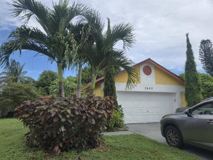 Property photo for 3963 Classic Court, West Palm Beach, FL