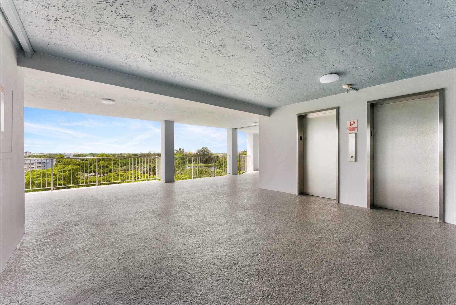 3051 N Course Drive, #909, Pompano Beach, FL 33069 05-5