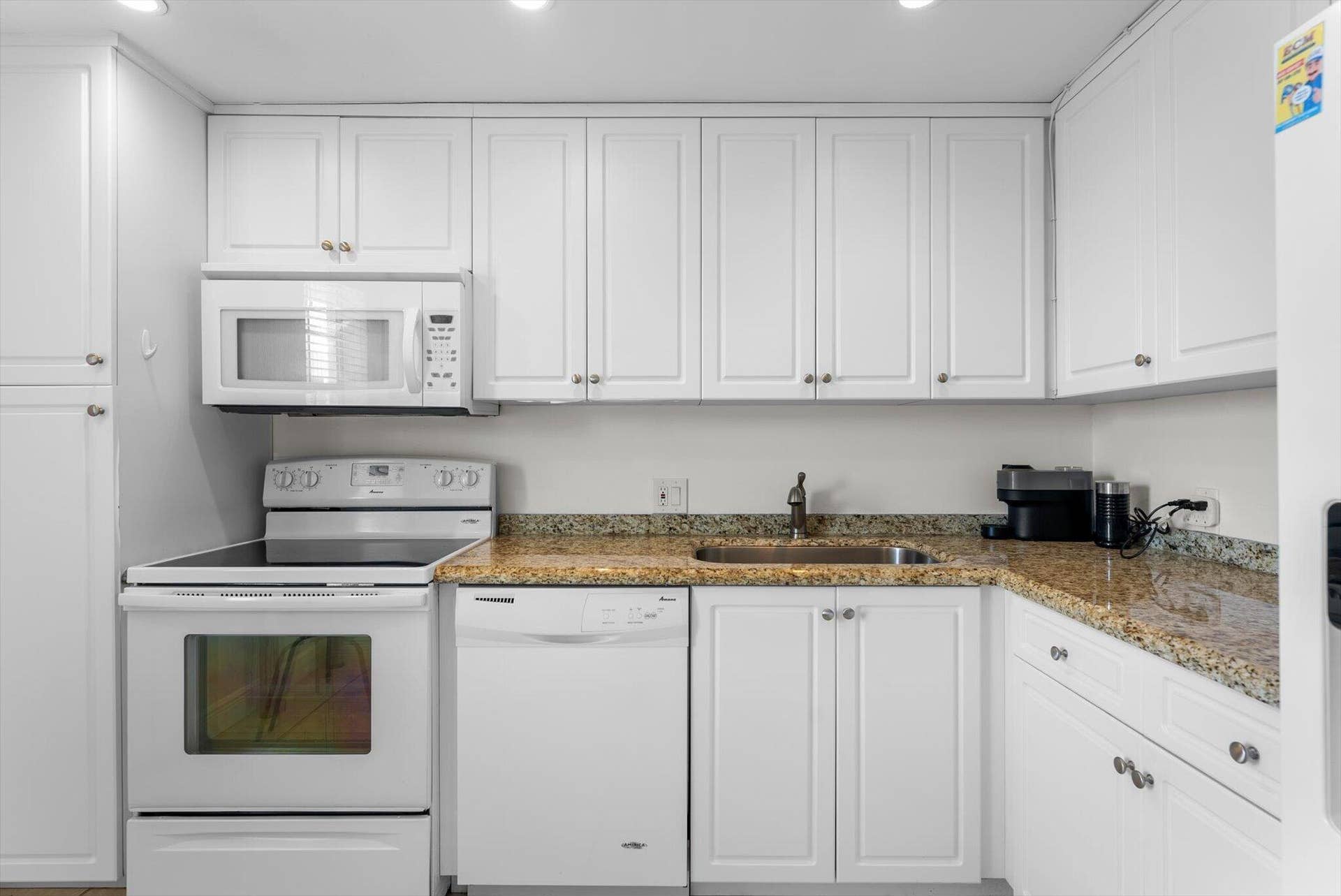 3051 N Course Drive, #909, Pompano Beach, FL 33069 09-9