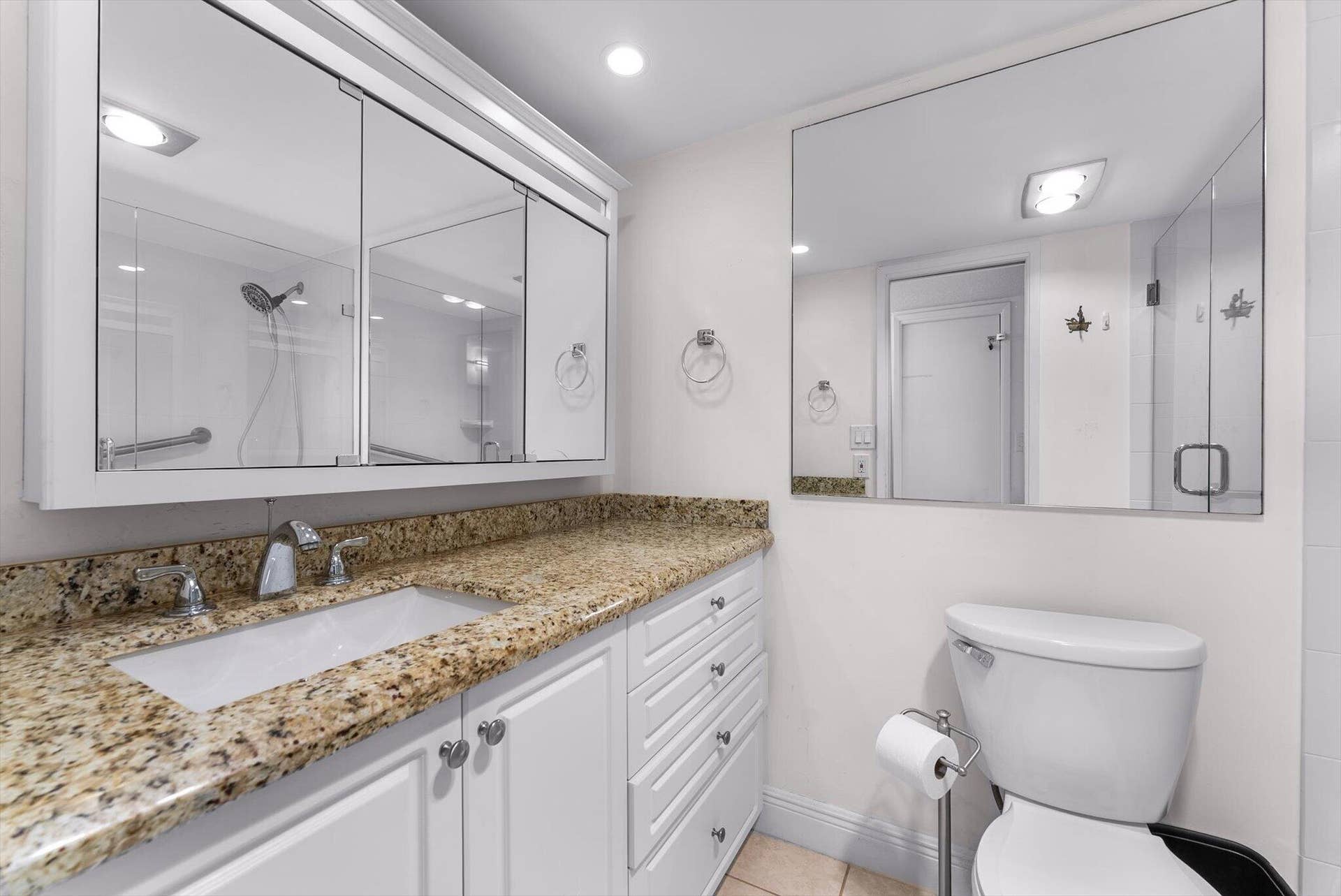 3051 N Course Drive, #909, Pompano Beach, FL 33069 25-25