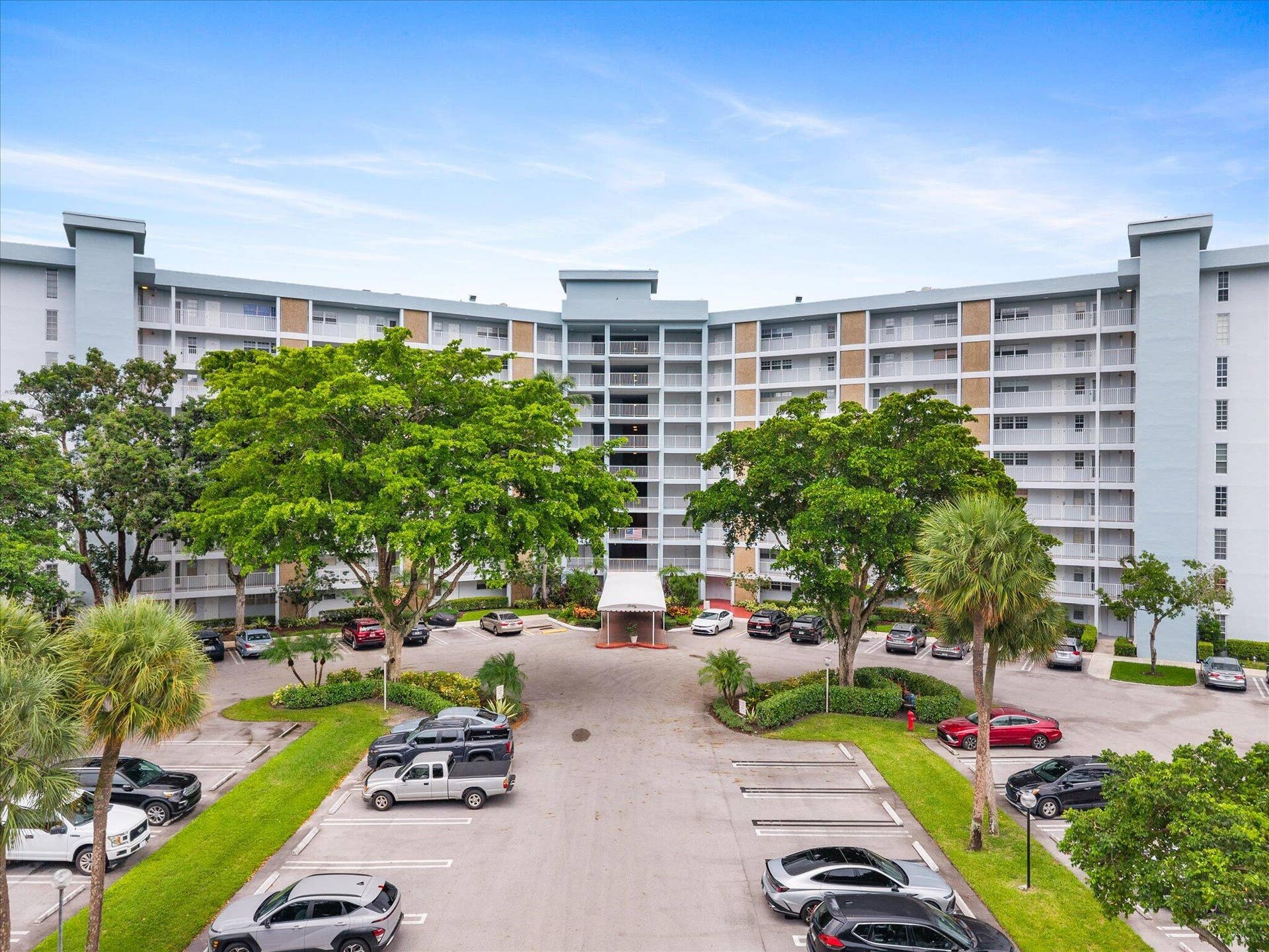 3051 N Course Drive, #909, Pompano Beach, FL 33069 01-1