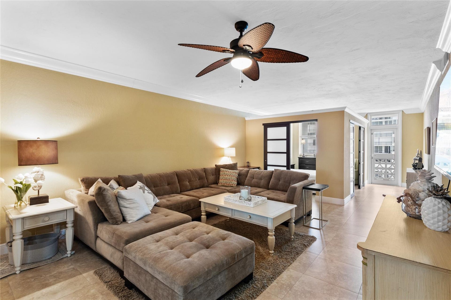 4250 GALT OCEAN Drive, #8L, Fort Lauderdale, Fort Lauderdale, FL 33308 Expansive living space featuring crown molding, recessed lighting, and tile flooring