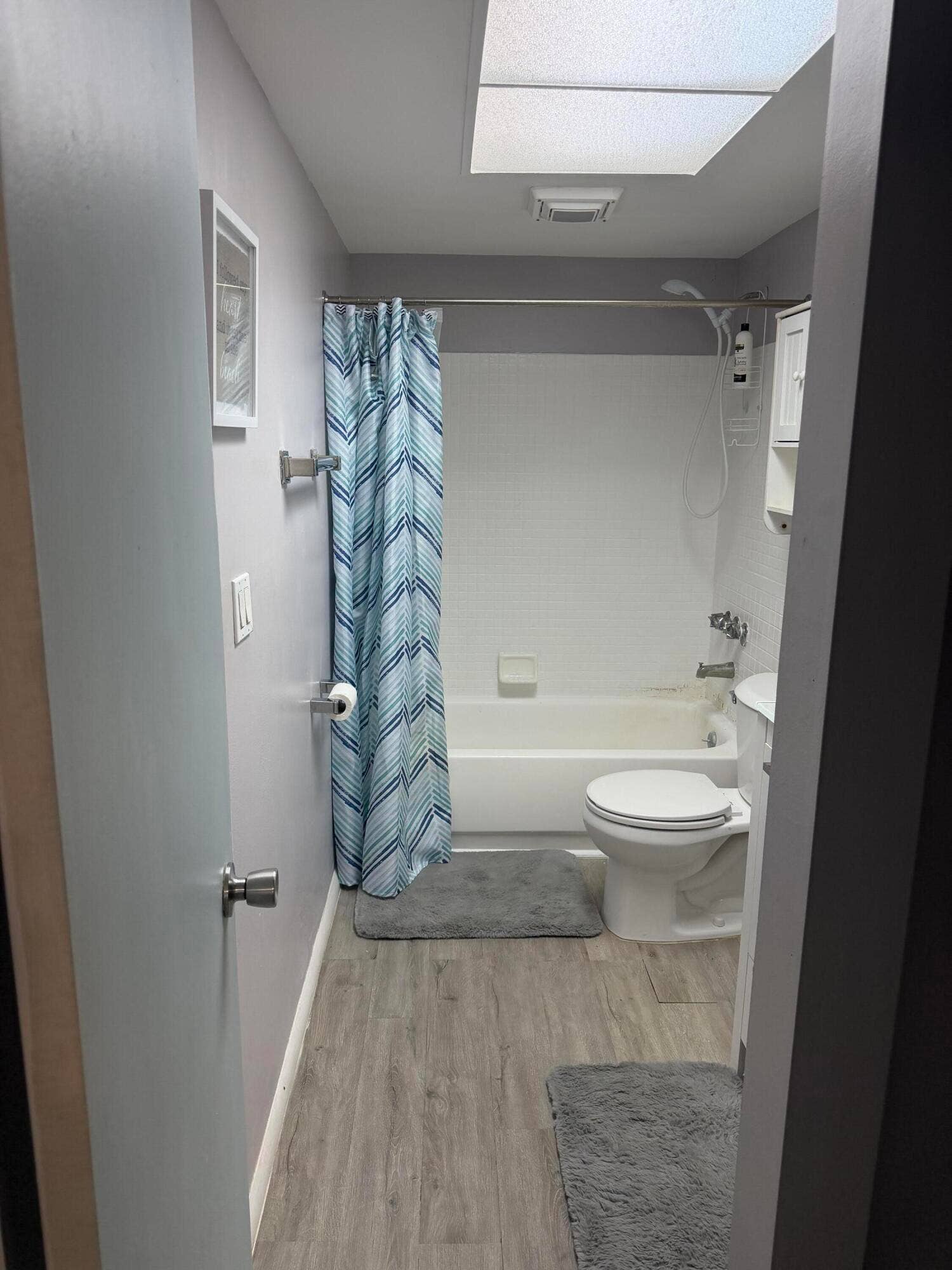 950 S Kanner Highway, #C 10, Stuart, FL 34994 Bathroom 2