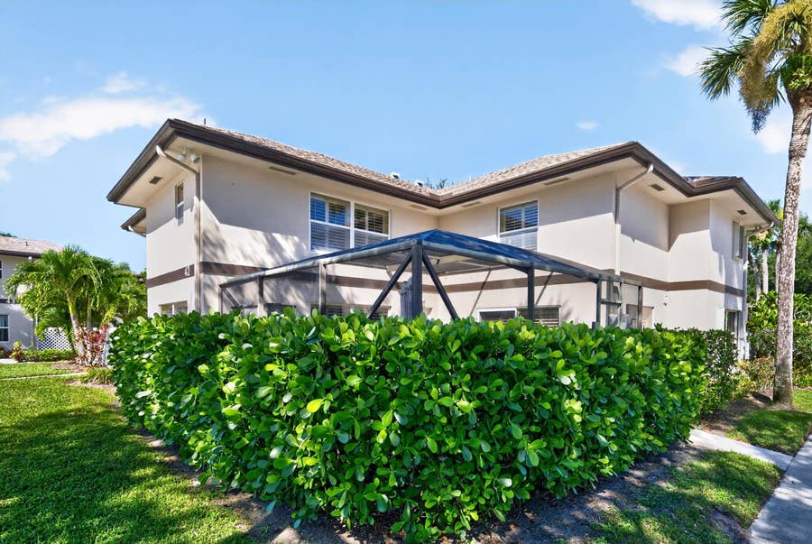 Property photo for 42 Essex Court, #B, Royal Palm Beach, FL