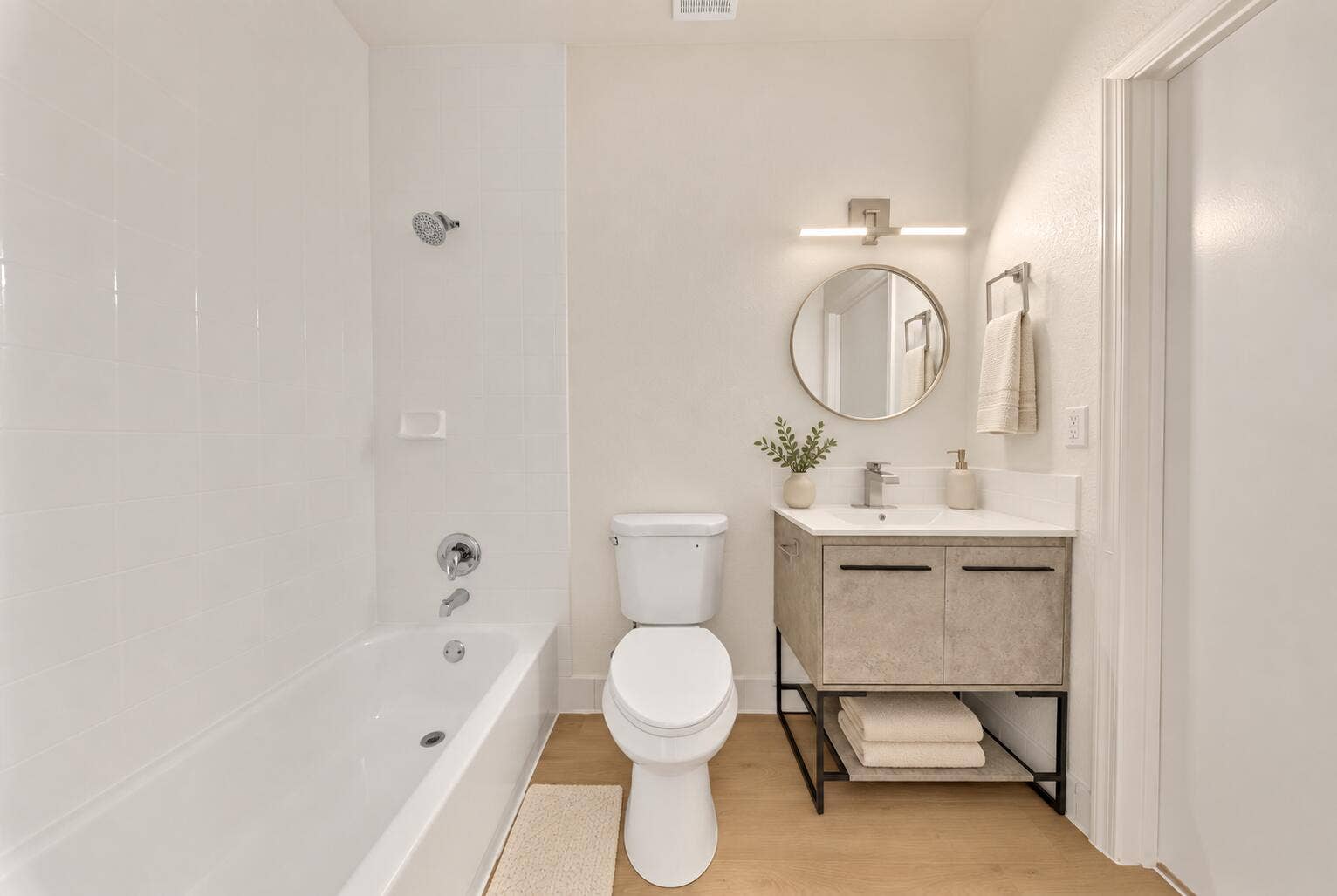 6143 Garden Court, Davie, FL 33314 virtually staged