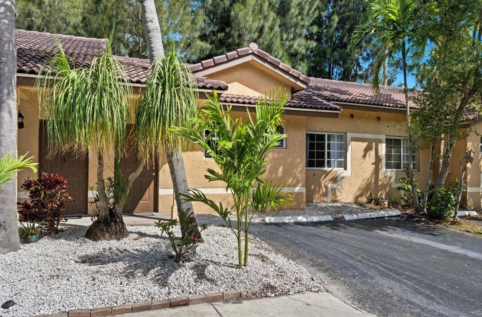 6143 Garden Court, Davie, FL 33314 davie 1