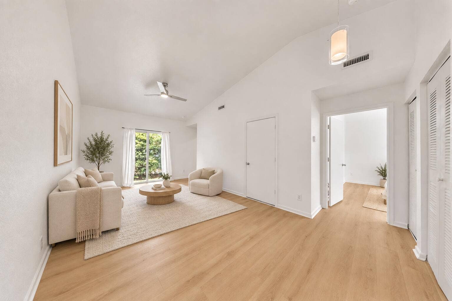 6143 Garden Court, Davie, FL 33314 virtually staged
