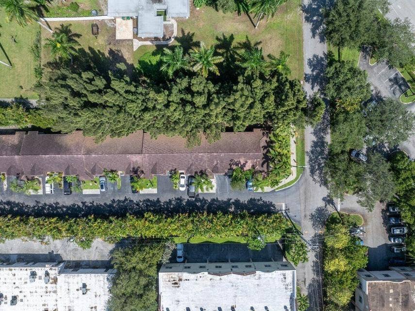 6143 Garden Court, Davie, FL 33314 20260424220726951766000000-o