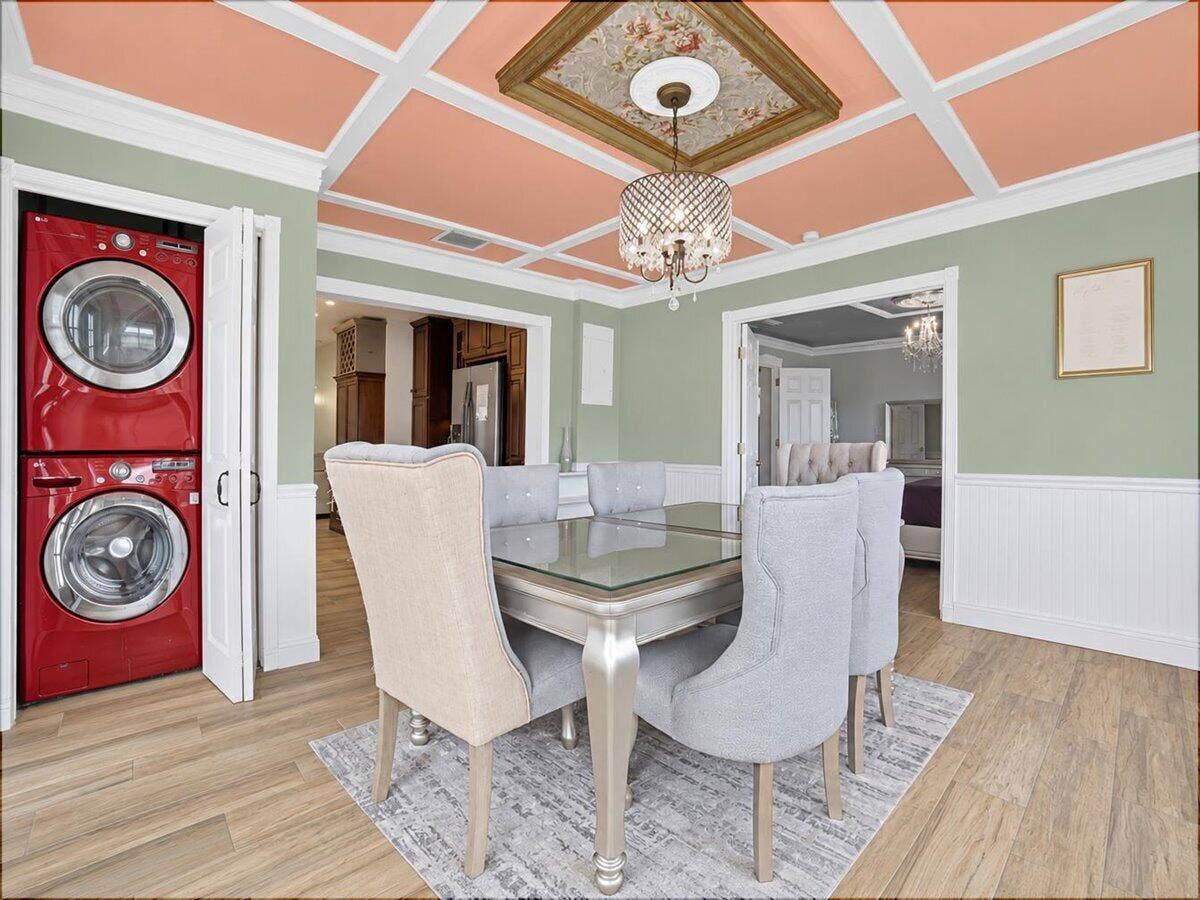 938 Arlington Drive, West Palm Beach, FL 33415 21-Dining Area-Laundry