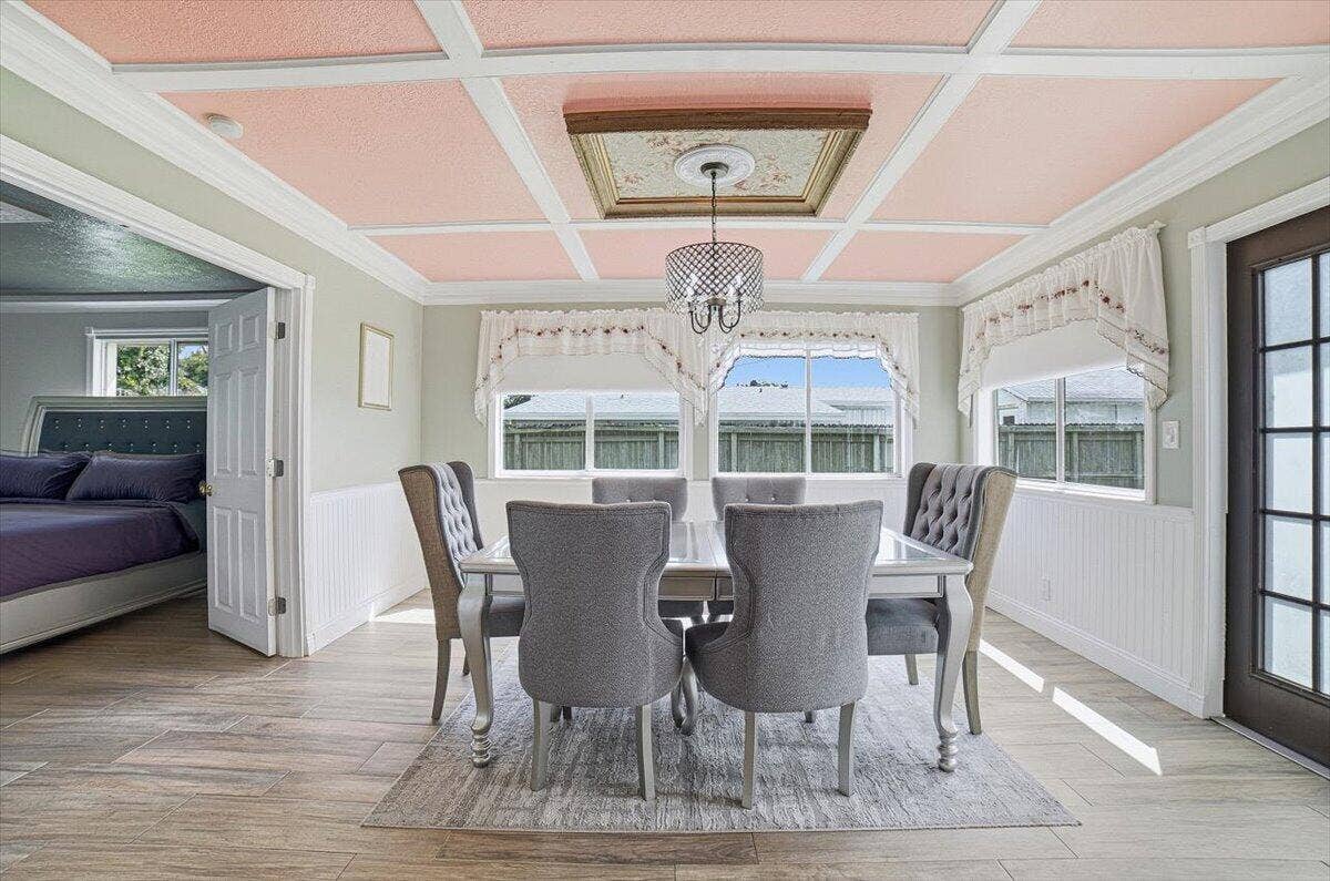 938 Arlington Drive, West Palm Beach, FL 33415 19-Dining Room