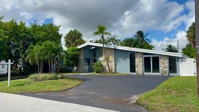 Property photo for 4411 NE 13TH Terrace, Oakland Park, FL