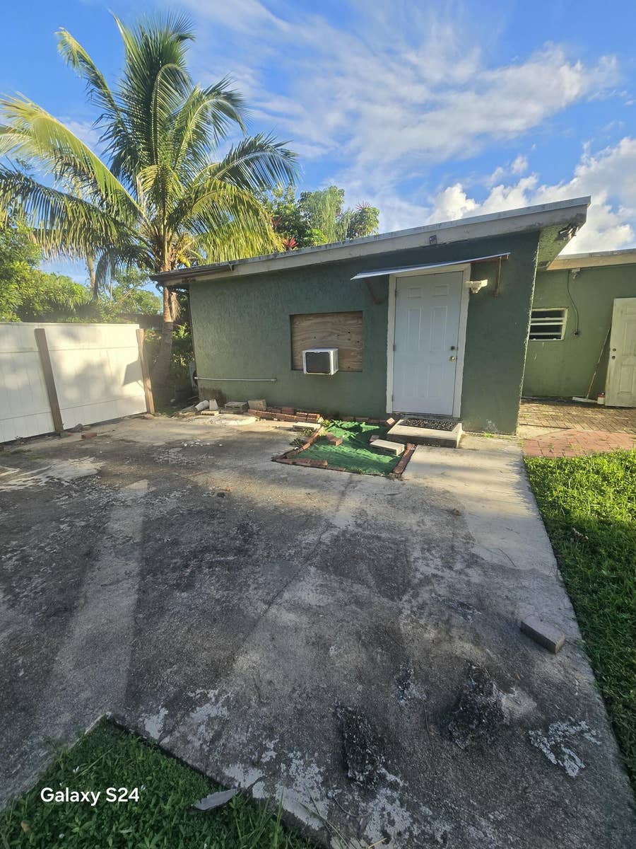 Property photo for 702 FLEMING Avenue, Greenacres, FL