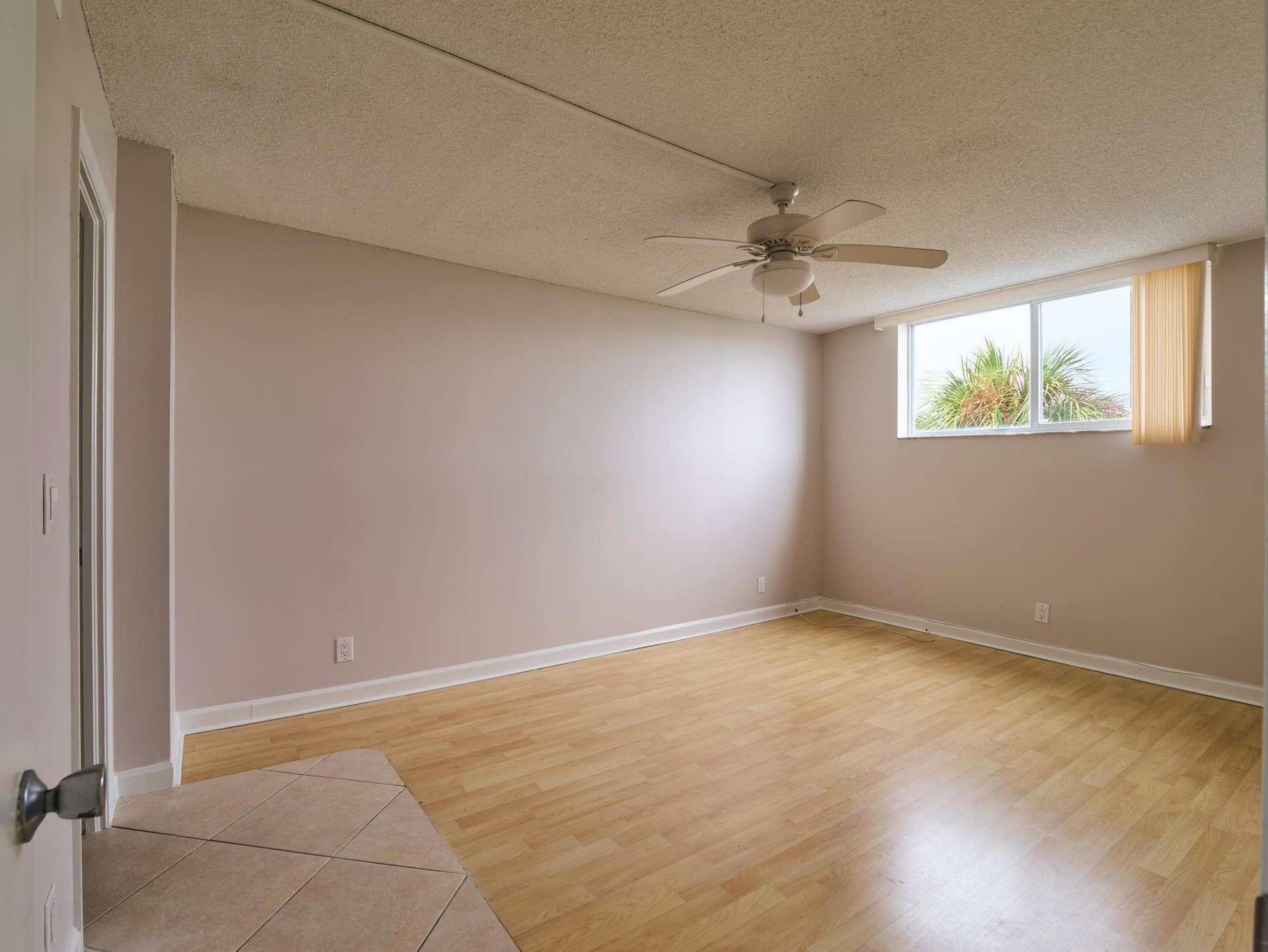 104 Paradise Harbour Boulevard, #402, North Palm Beach, FL 33408 P1193386_HDR