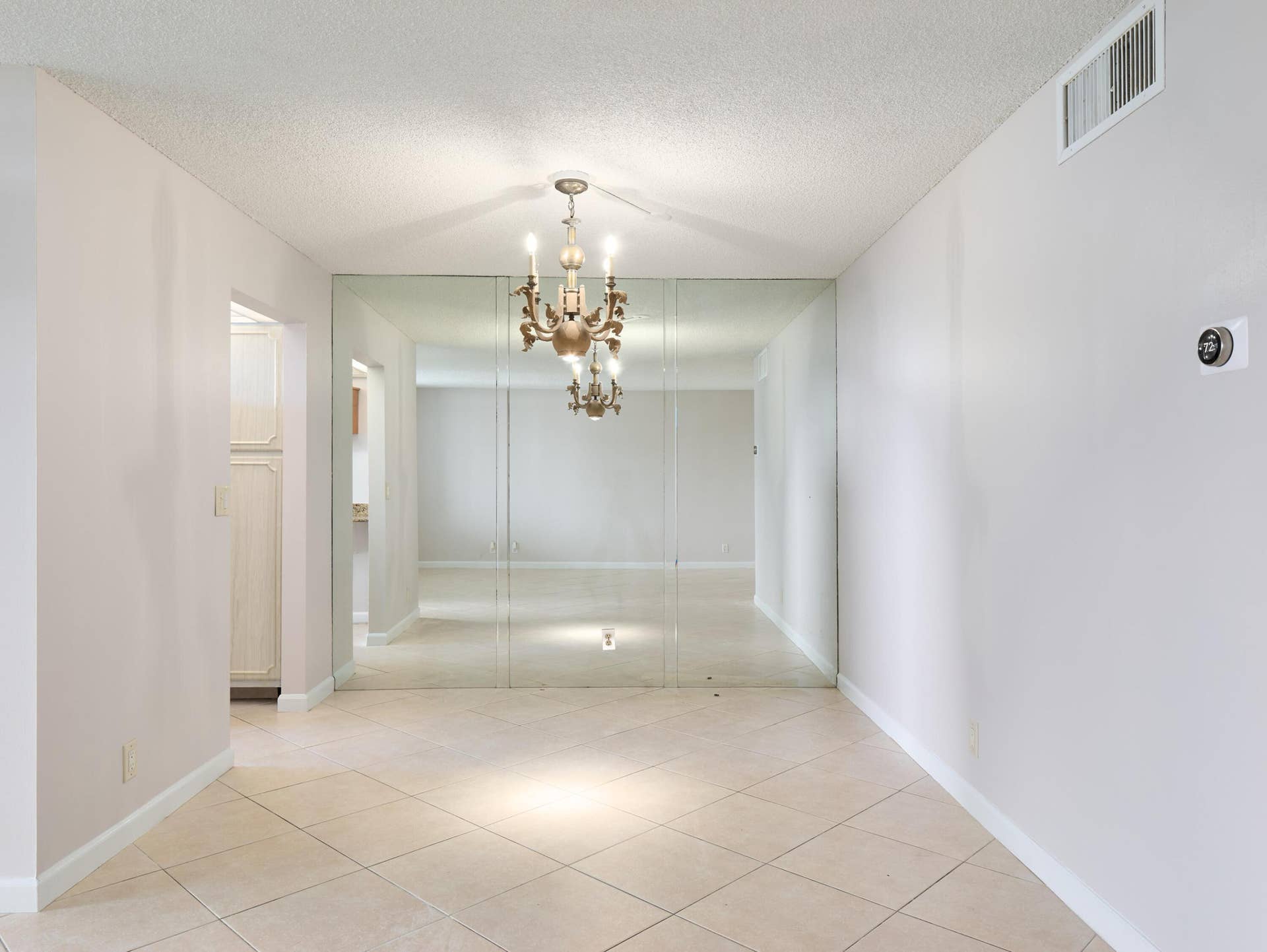 104 Paradise Harbour Boulevard, #402, North Palm Beach, FL 33408 P1193326_HDR