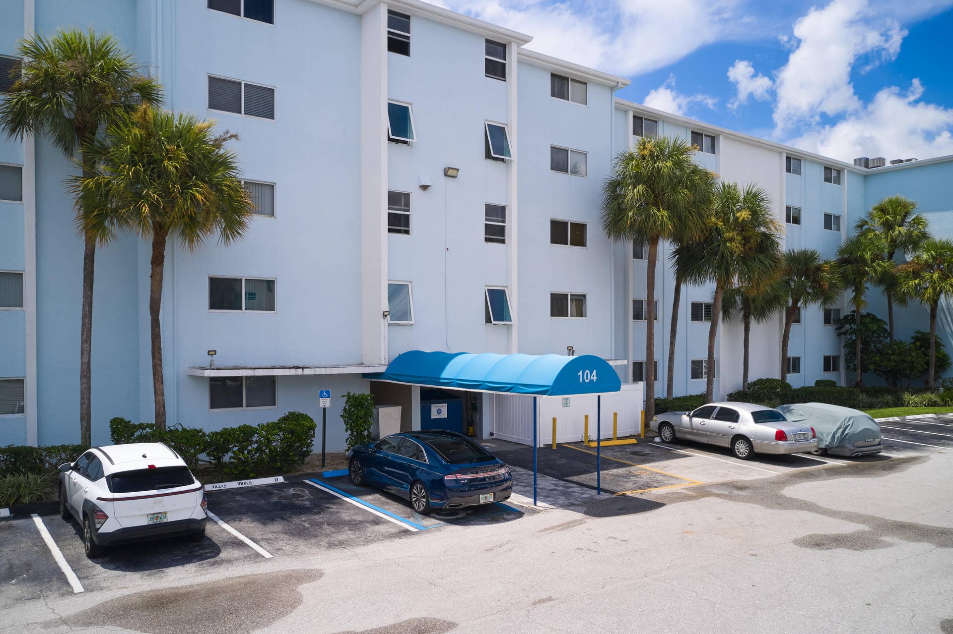 104 Paradise Harbour Boulevard, #402, North Palm Beach, FL 33408 DJI_0861