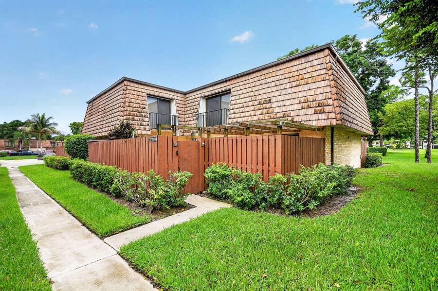 Property photo for 1923 19th Lane, Greenacres, FL