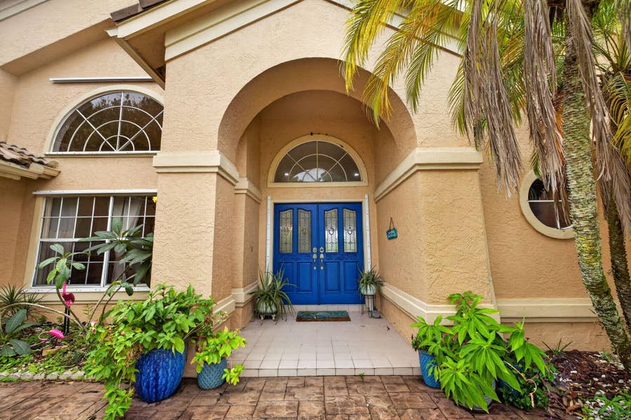 Property photo for 1306 SW COTTONWOOD Cove, Port St Lucie, FL